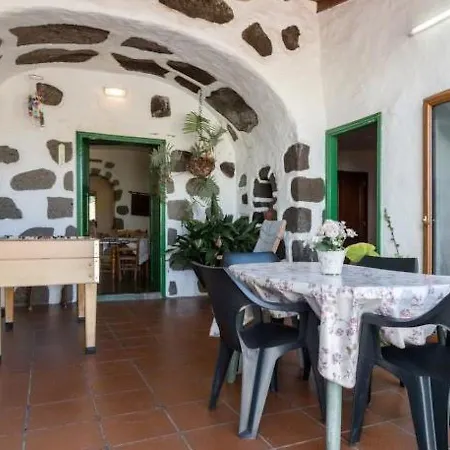Holiday home Holiday Cueva Rural El Caidero