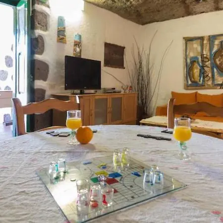 Holiday Cueva Rural El Caidero Holiday home *